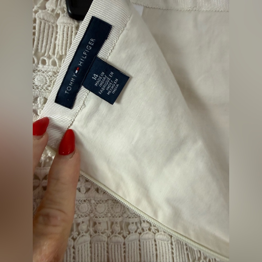 Tommy Hilfiger Cream Crochet Lace Mini Skirt |Preppy Coastal - Picture 3 of 16